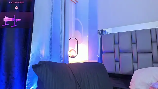 Emily Gil1 online show from 02.18.26