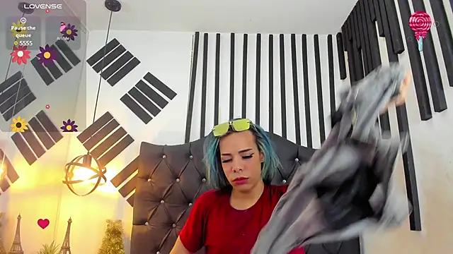 Snapshot of Giorgina_Parado chatting on 02.05.25 Giorgina Parado online show from 02.05.25