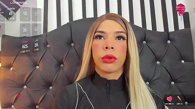 Snapshot of Giorgina_Parado chatting on 02.10.25 Giorgina Parado online show from 02.10.25