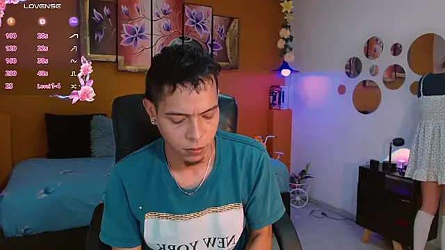 Snapshot of KokoAndRin chatting on 01.11.25 KokoAndRin online show from 01.11.25