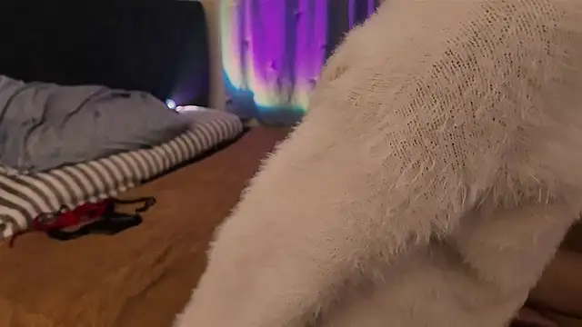 Snapshot of KokoAndRin chatting on 03.18.25 KokoAndRin online show from 03.18.25