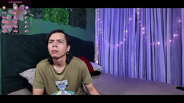 Snapshot of KokoAndRin chatting on 01.12.26 KokoAndRin online show from 01.12.26