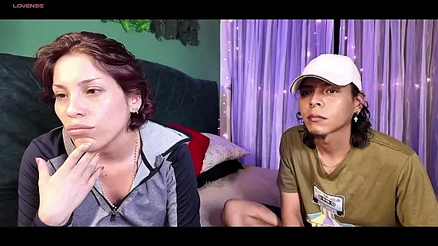 Snapshot of KokoAndRin chatting on 01.13.26 KokoAndRin online show from 01.13.26