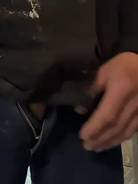 BIGWHITECOCKDOC36 online show from 01.16.25