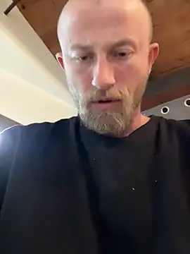 BIGWHITECOCKDOC36 online show from 01.20.25