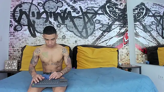 its me miley online show from 12.13.24