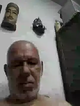 Snapshot of FabiQuilmes chatting on 01.12.25 FabiQuilmes online show from 01.12.25