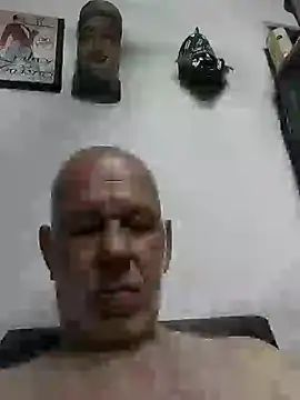 Snapshot of FabiQuilmes chatting on 01.15.25 FabiQuilmes online show from 01.15.25