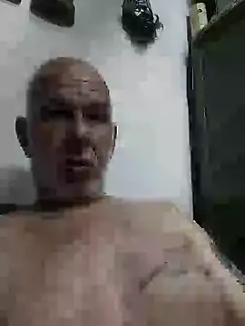 Snapshot of FabiQuilmes chatting on 01.25.25 FabiQuilmes online show from 01.25.25