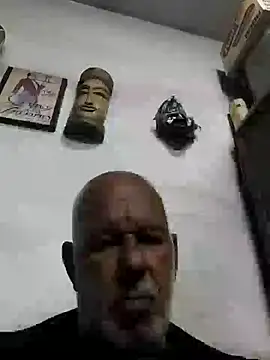 Snapshot of FabiQuilmes chatting on 09.21.25 FabiQuilmes online show from 09.21.25