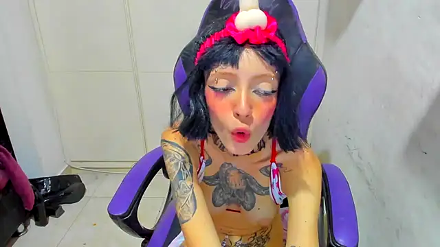 barbara anal squirt  online show from 01.28.25