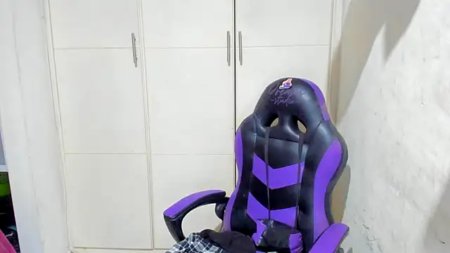 barbara anal squirt  online show from 02.03.25