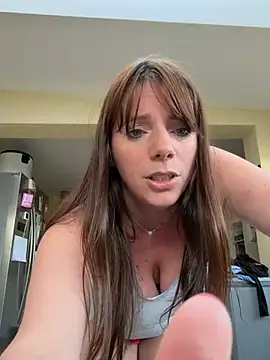 Snapshot of serenafr chatting on 07.23.26 serenafr online show from 07.23.26