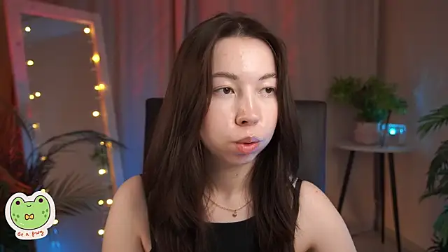 Sarah Son online show from 01.26.25