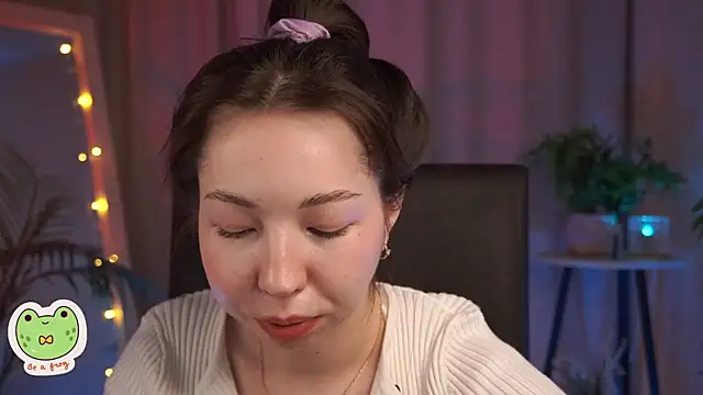 Sarah Son online show from 01.28.25