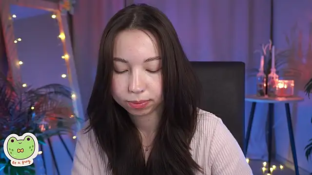 Sarah Son online show from 02.10.25