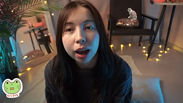 Sarah Son online show from 02.15.25