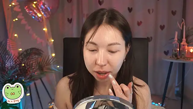 Sarah Son online show from 02.17.25