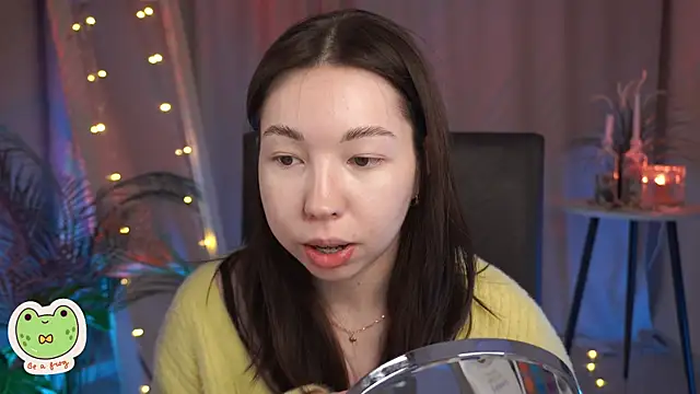Sarah Son online show from 02.21.25