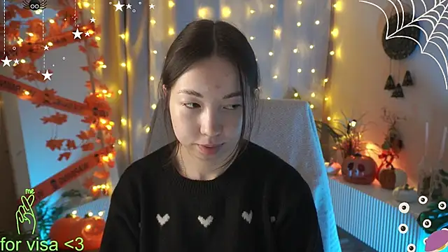 Sarah Son online show from 10.28.25