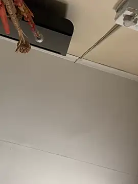 Gifttheskimaskboy online show from 02.24.26