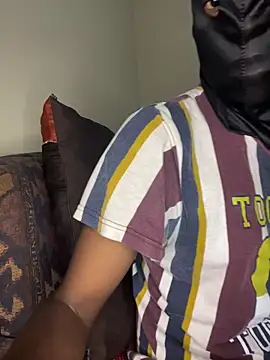 Gifttheskimaskboy online show from 03.03.26