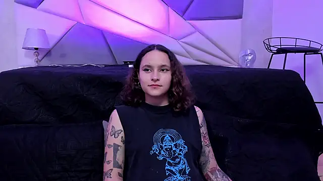 AnnyThompson  online show from 12.28.24