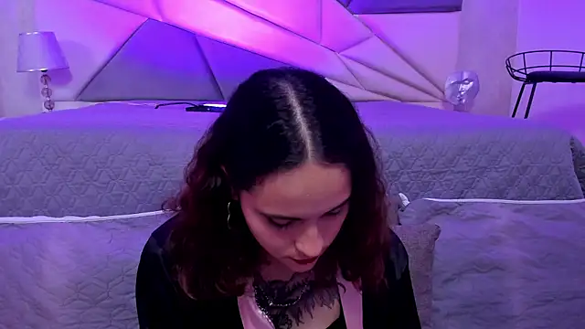 AnnyThompson  online show from 01.09.25