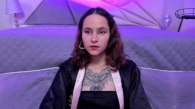 AnnyThompson  online show from 01.11.25