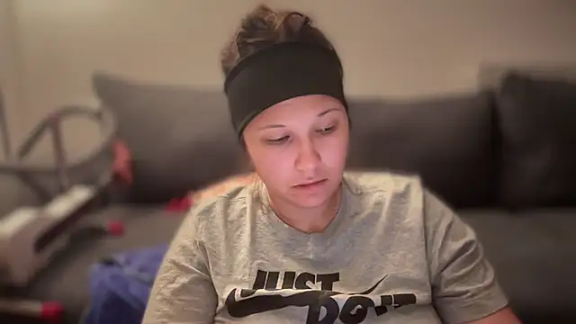 Snapshot of minette-sexy chatting on 10.05.25 minette-sexy online show from 10.05.25