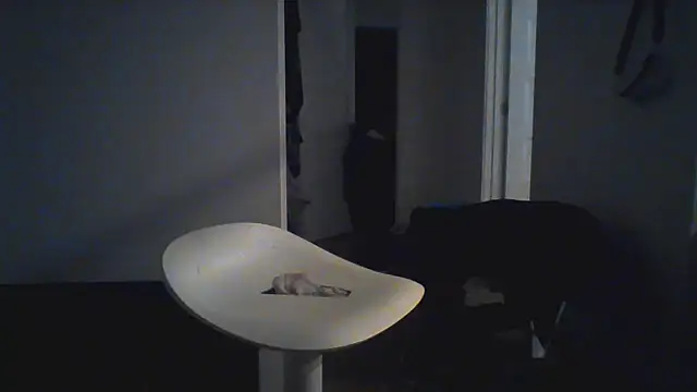 L0cKyseven77 online show from 01.20.25