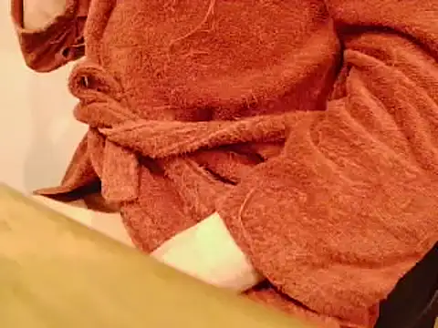 L0cKyseven77 online show from 02.16.25