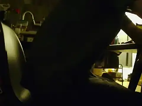L0cKyseven77 online show from 02.28.25
