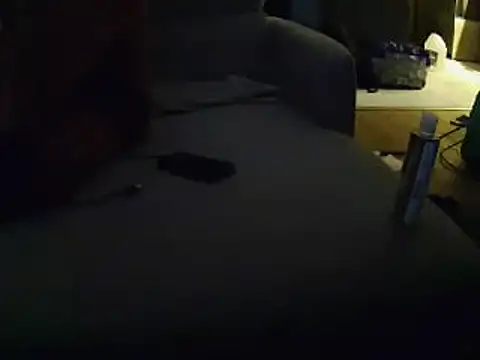 L0cKyseven77 online show from 02.28.25