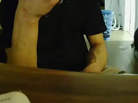 L0cKyseven77 online show from 03.21.25