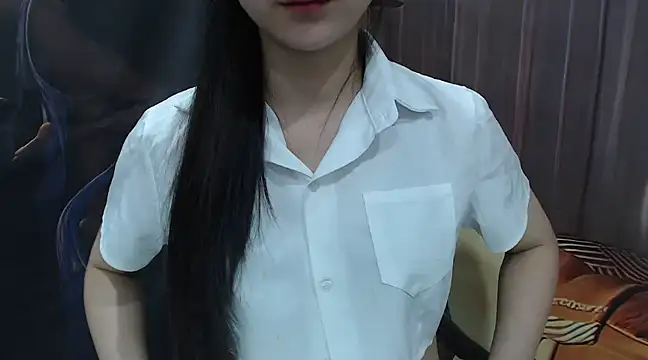 KaleAnisa online show from 01.25.25