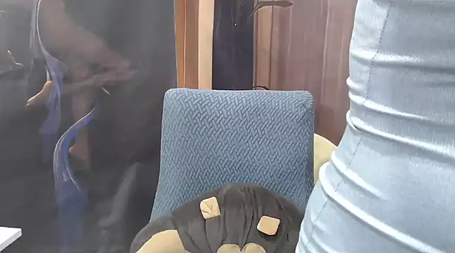 KaleAnisa online show from 02.04.25