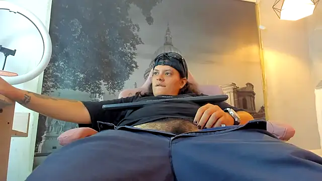 Snapshot of snowflake_xxx chatting on 09.22.25 snowflake xxx online show from 09.22.25