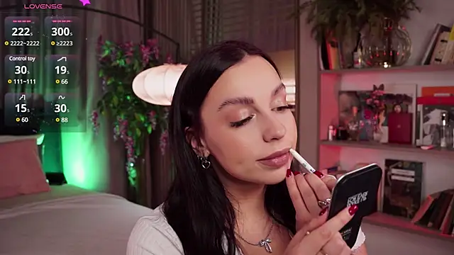 LunaNight online show from 01.13.25