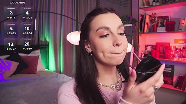 LunaNight online show from 02.09.25