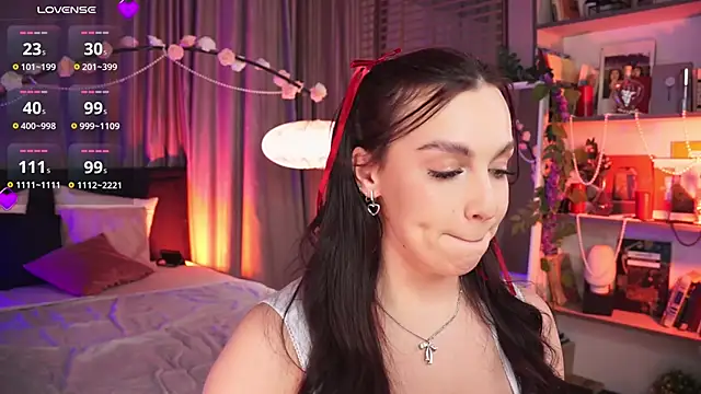 LunaNight online show from 02.18.25