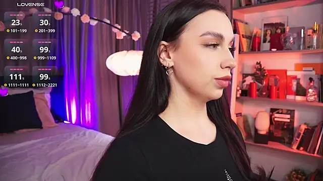 LunaNight online show from 02.21.25