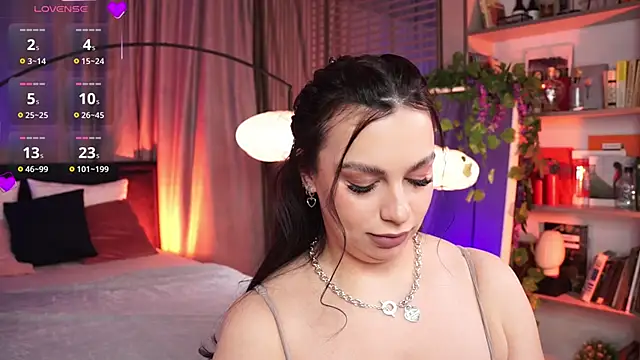 LunaNight online show from 03.11.25