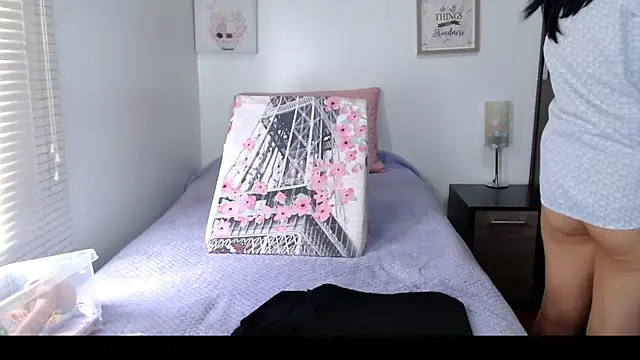 Maira B online show from 03.25.26