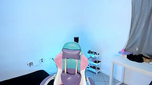 WandaDoll online show from 02.04.25