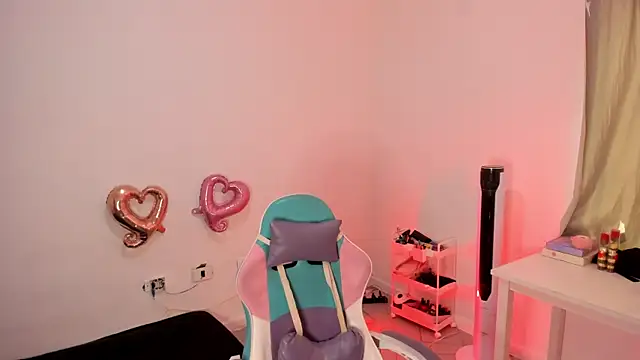 WandaDoll online show from 02.12.25