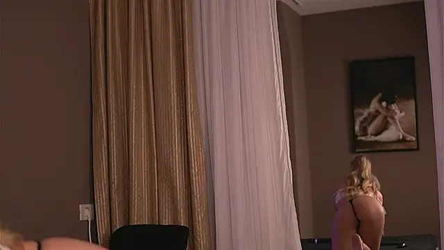 Snapshot of KayleeFlynn chatting on 01.30.25 KayleeFlynn online show from 01.30.25