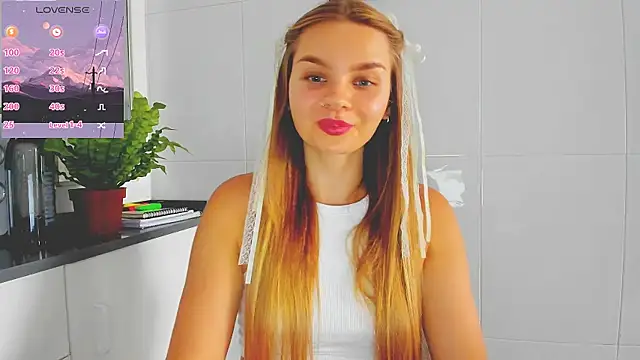 Molly sweetie online show from 07.06.26