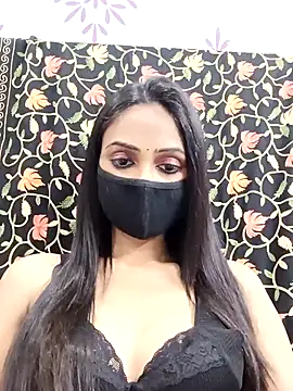 Snapshot of Yours-Bebo chatting on 03.04.25 Yours-Bebo online show from 03.04.25