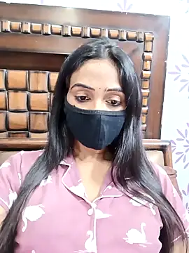 Yours-Bebo online show from 11.24.25